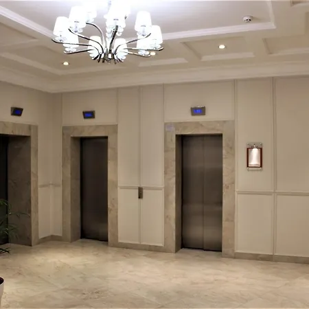 Bel'etazh S Vidom Na Teatr Muzkomedii * Odesa